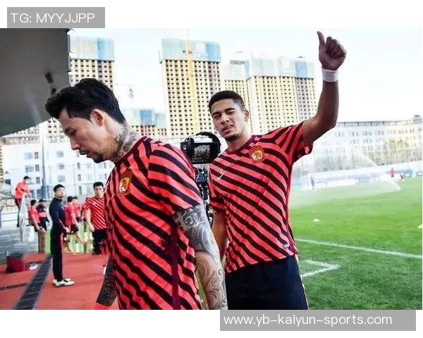 东体报道莱昂纳多和加布里埃尔伤情待定蒋光太有望出战即将到来的比赛 东体报道莱昂纳多和加布里埃尔伤情待定蒋光太有望出战即将到来的比赛