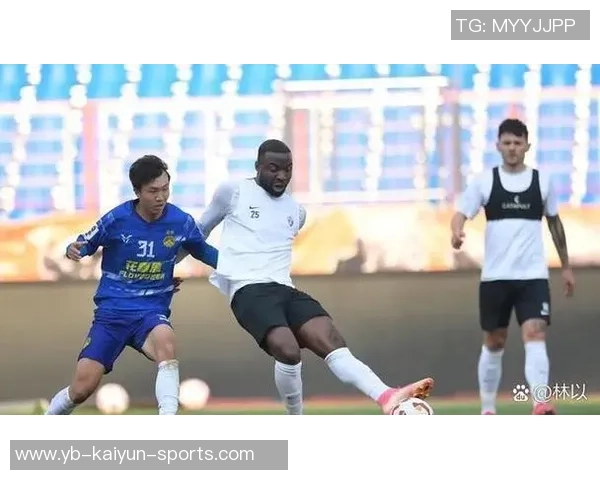 前海港外援奥斯卡晒训练照后因病决定退役引发关注