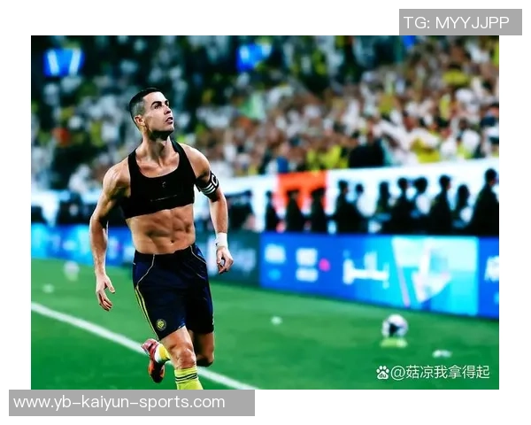 C罗禁区内遭铲倒裁判判越位在先未判点球引发争议